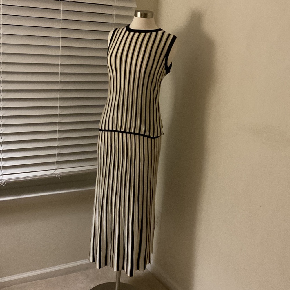 New York & Company Black and Cream Striped Sweater